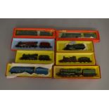 OO Gauge. 8 Tri-ang Hornby Locomotives including R.850 BR green 4-6-2 'Flying Scotsman', 2 x R.