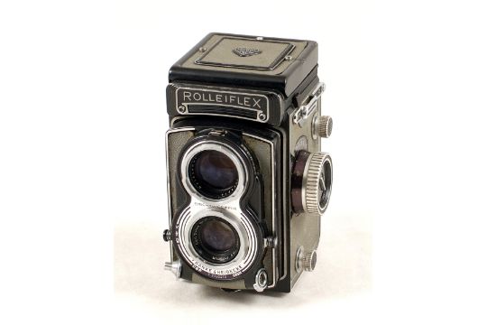 Grey Rolleiflex T Twin Lens Reflex. - Image 1 of 3