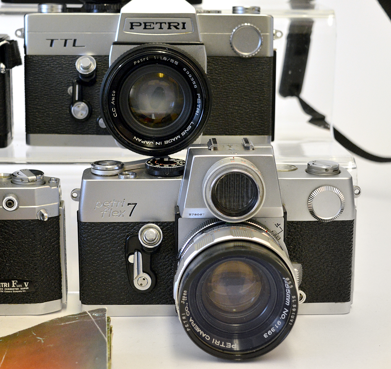 Group of Ten 35mm SLRs with Lenses. - Image 4 of 4