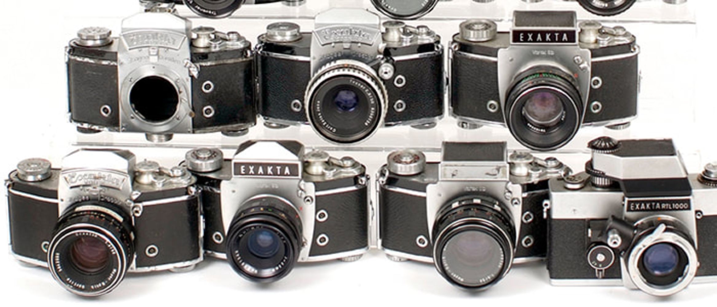 CAMERAS & PHOTOGRAPHIC EQUIPMENT AUCTION - ONLINE ONLY
