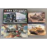 EX DEALER STOCK: 4 Assorted model kitsby BanDai, Aoshima and Gunze Sangyo. All appear complete and