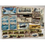 25x Airfix model kits including Automotive, Construction and Aviation examples. All appear