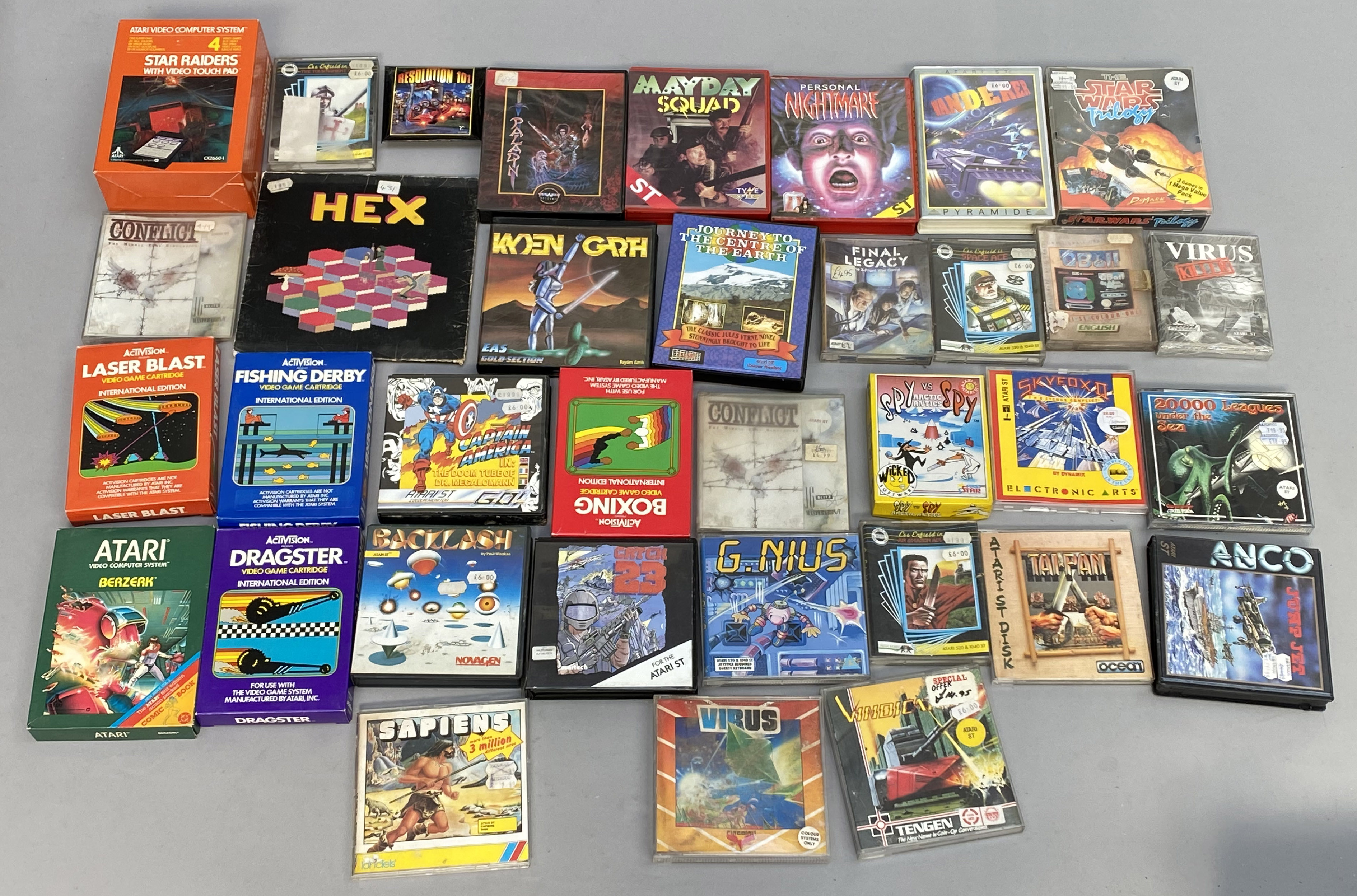 35 boxed Atari games console games. (35) [NO RESERVE]