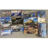 EX DEALER STOCK: 12x Academy model kits including Minicraft examples. All appear complete and
