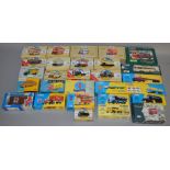 28x Corgi Commerical and Transport models including Classics, Connoisser Colelction etc, all boxed.