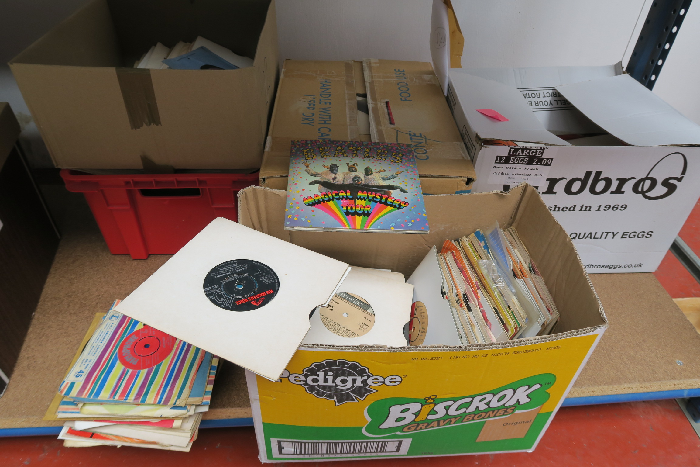 4 boxes of 7 inch singles and 1 box of LPs - good lot with many singles in their original sleeves