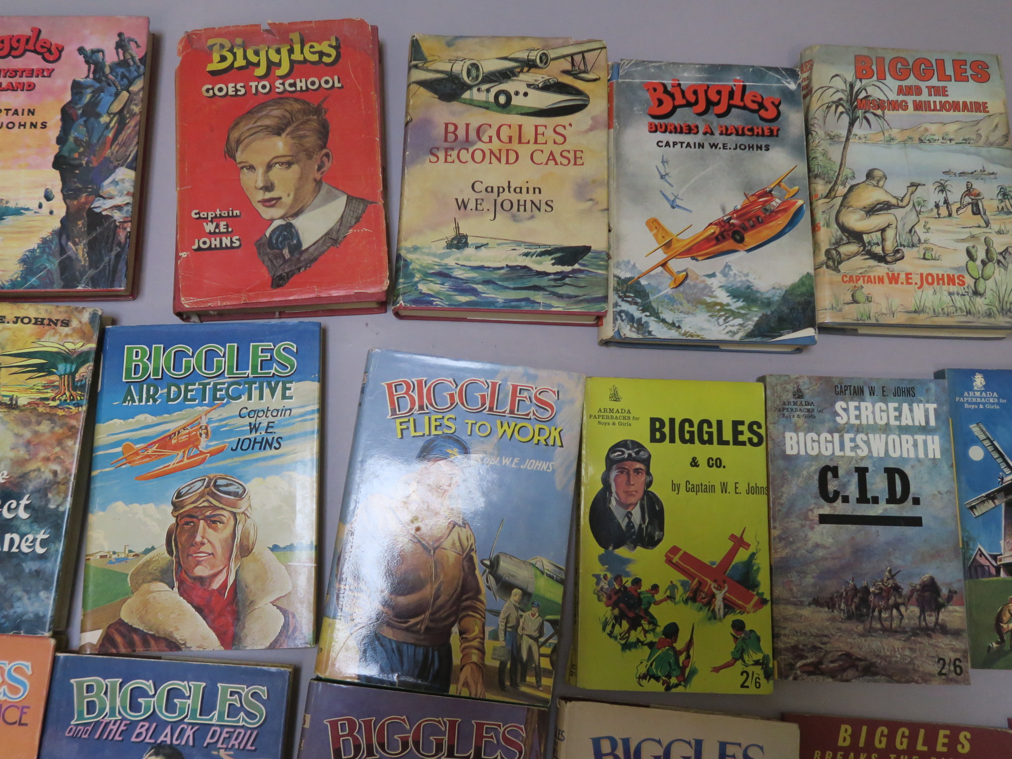 Biggles and other books by Cpt. W. E. Johns hardbacks and paperbacks ...