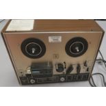 Vintage AKAI Model 4000DS Reel To Reel Player / Recorder made in the late to mid 70's. Condition -