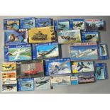 EX DEALER STOCK: 25x Revell model kits, mostly aviation examples, various scales. All appear