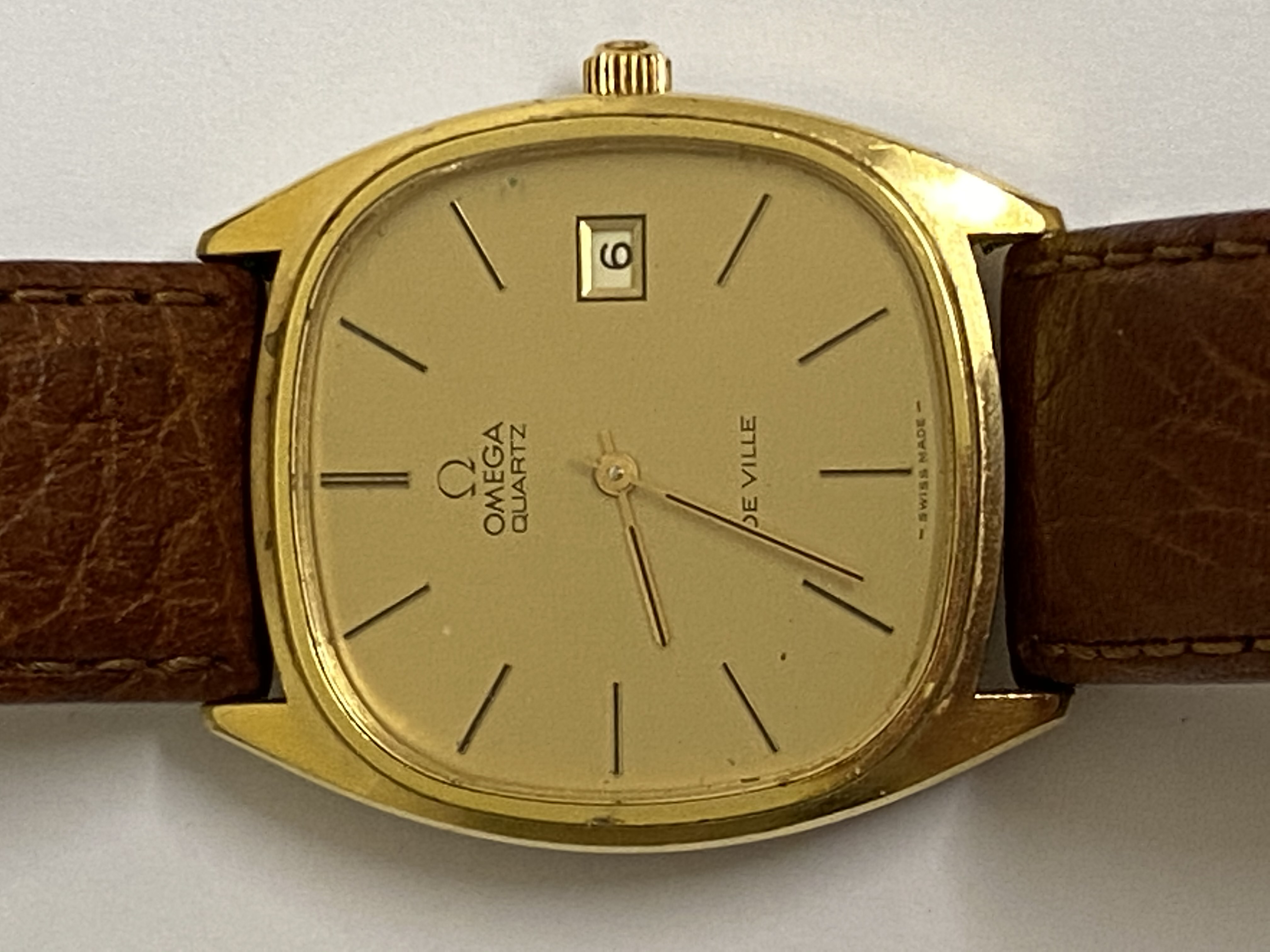 OMEGA - Two Omega De-Ville  quartz gents wristwatches on later leather straps, both require - Image 3 of 4