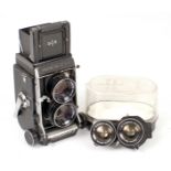 Mamiya C330 'Blue Spot' Outfit.