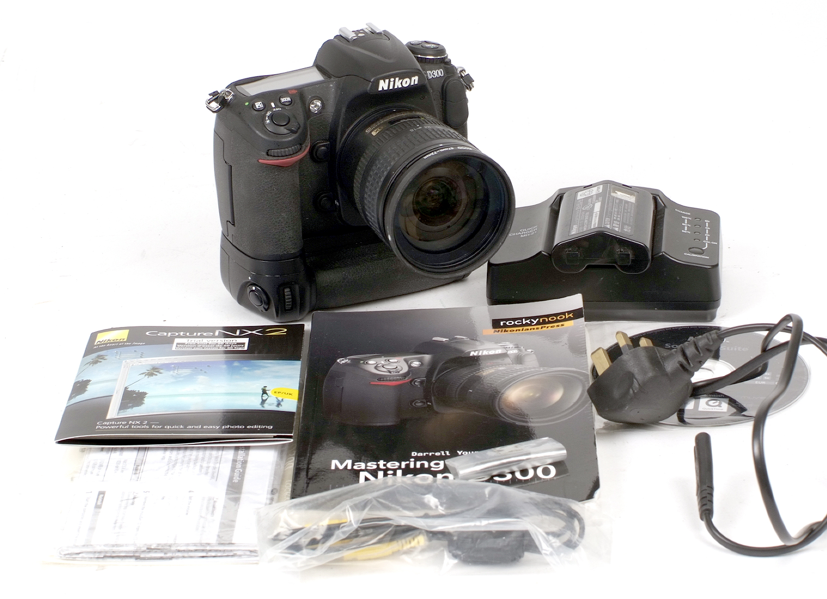 Nikon D300 for SPARES or REPAIR & 18-70 AF Lens.