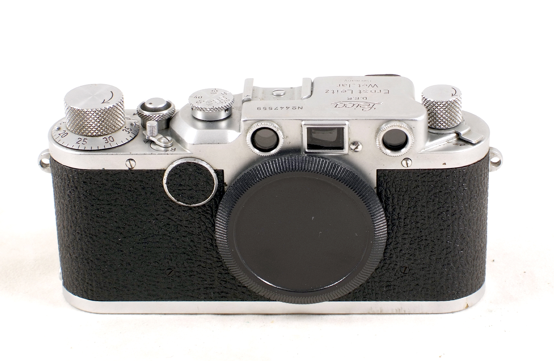 Leica IIc Body #447559 (condition 5F).