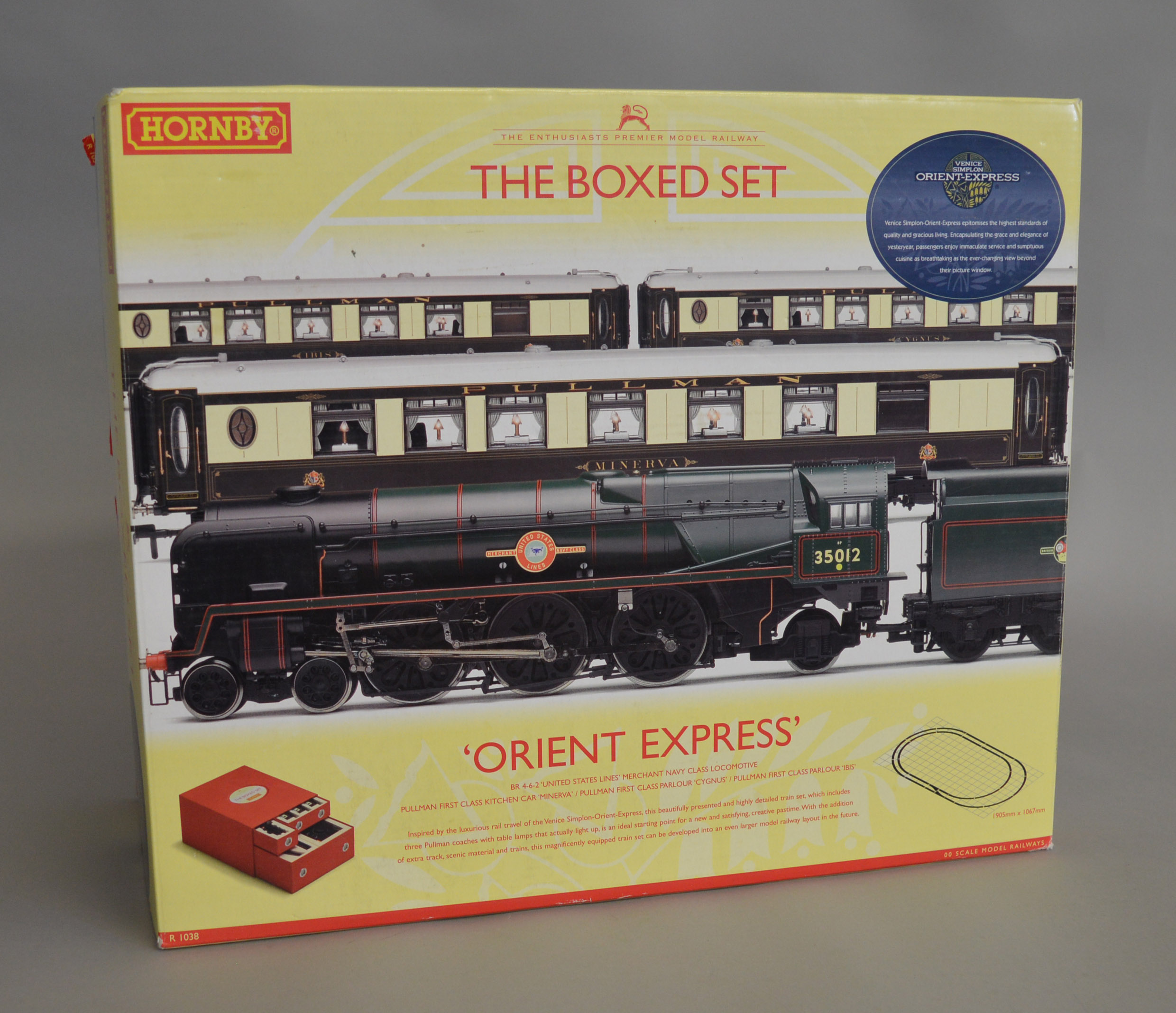 OO Gauge. Hornby 'Orient Express' The Boxed Set R 1038.