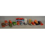 A good mixed lot of vintage tinplate toys including Mettoy and Tri-ang examples (15)