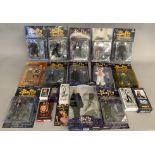 A mixed lot of Buffy The Vampire Slayer carded figures and memorabilia (19)