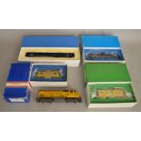 O Gauge. 4x boxed models including Pecos River Brass examples together with an unboxed example (5)
