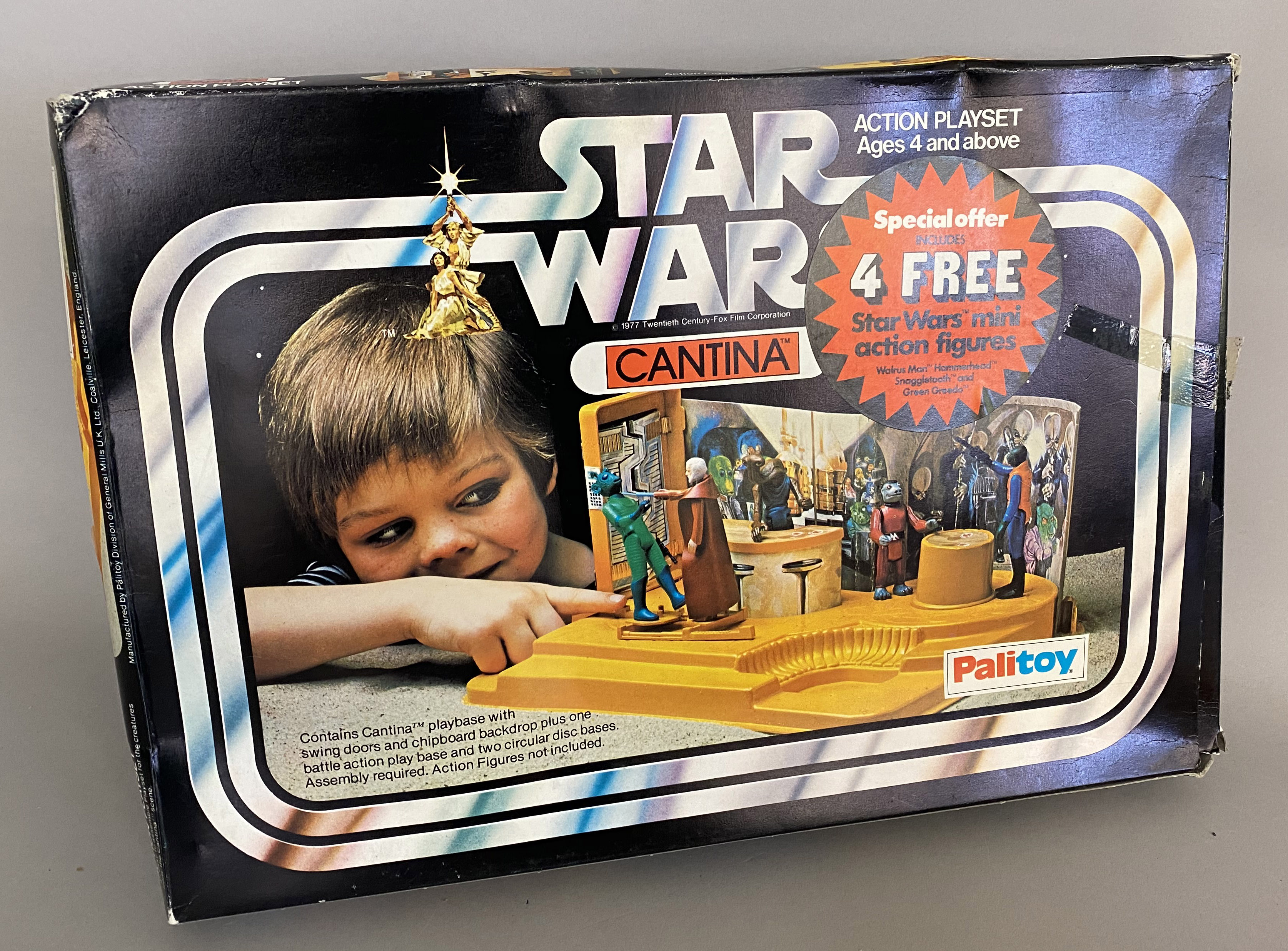 Palitoy Star Wars 33328 Cantina in original box, together with the 5 associated action figures for t - Image 3 of 3