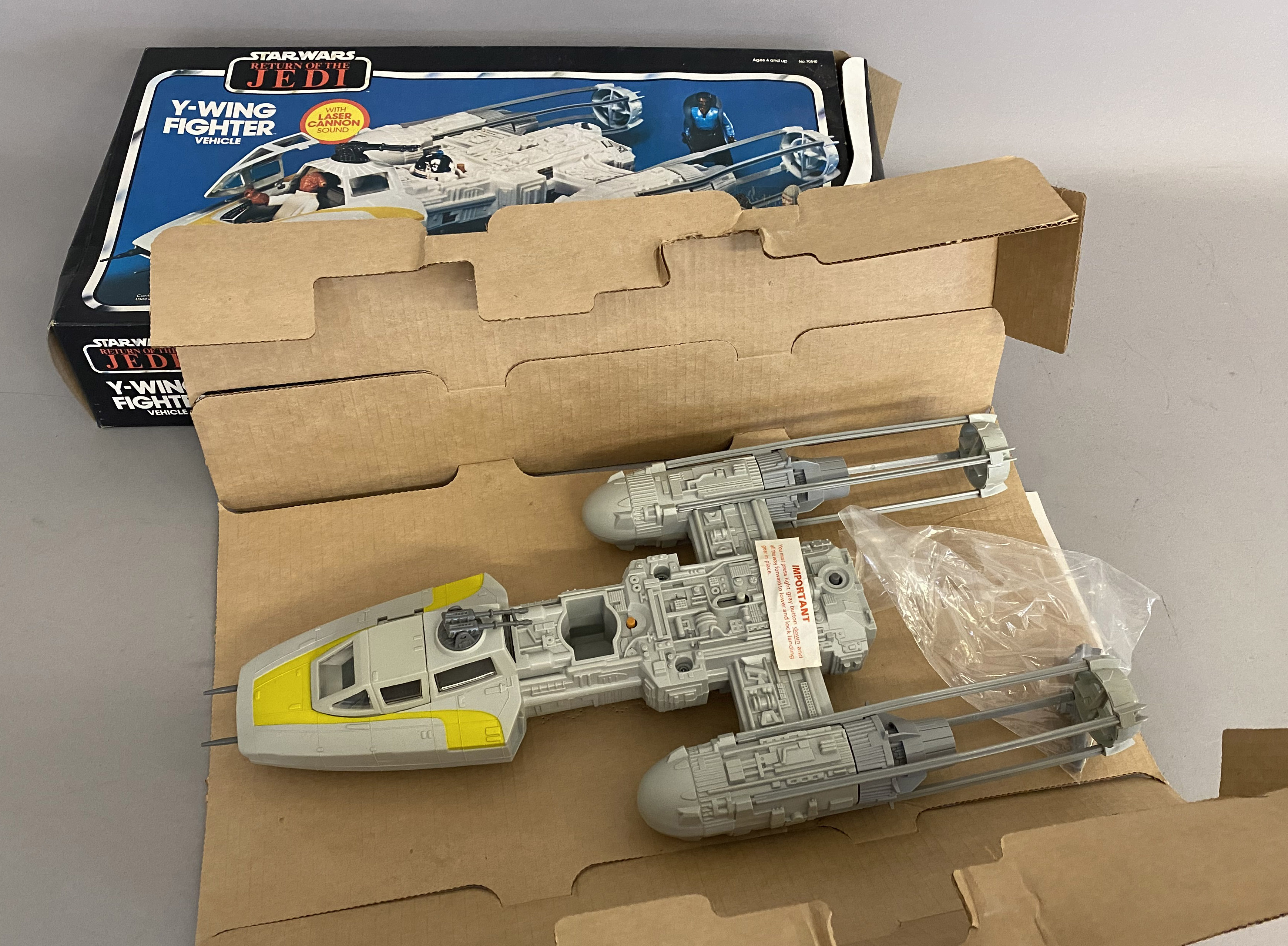 Kenner Star Wars ROTJ Return Of The Jedi 70510 Y-Wing Fighter Vehicle. Boxed. Decals unused. - Image 2 of 3