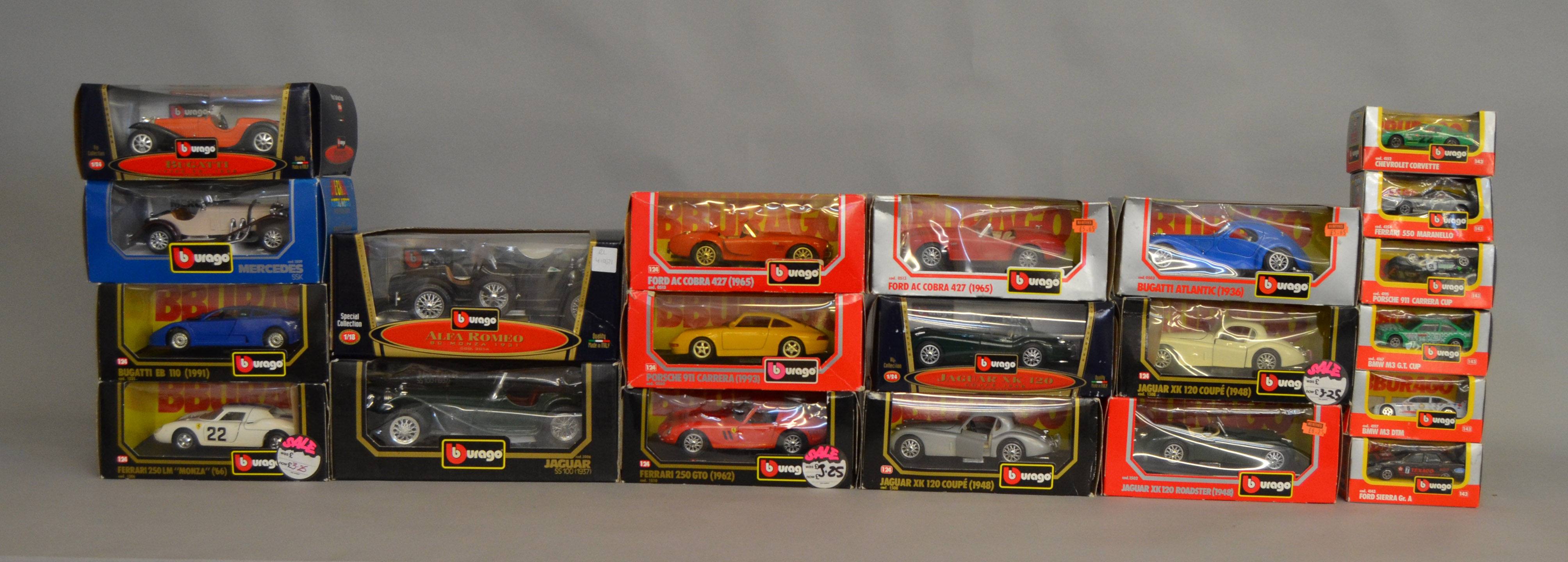 21x Bburago models of various scales including 1:18, 1:24 and 1:43, all boxed.
