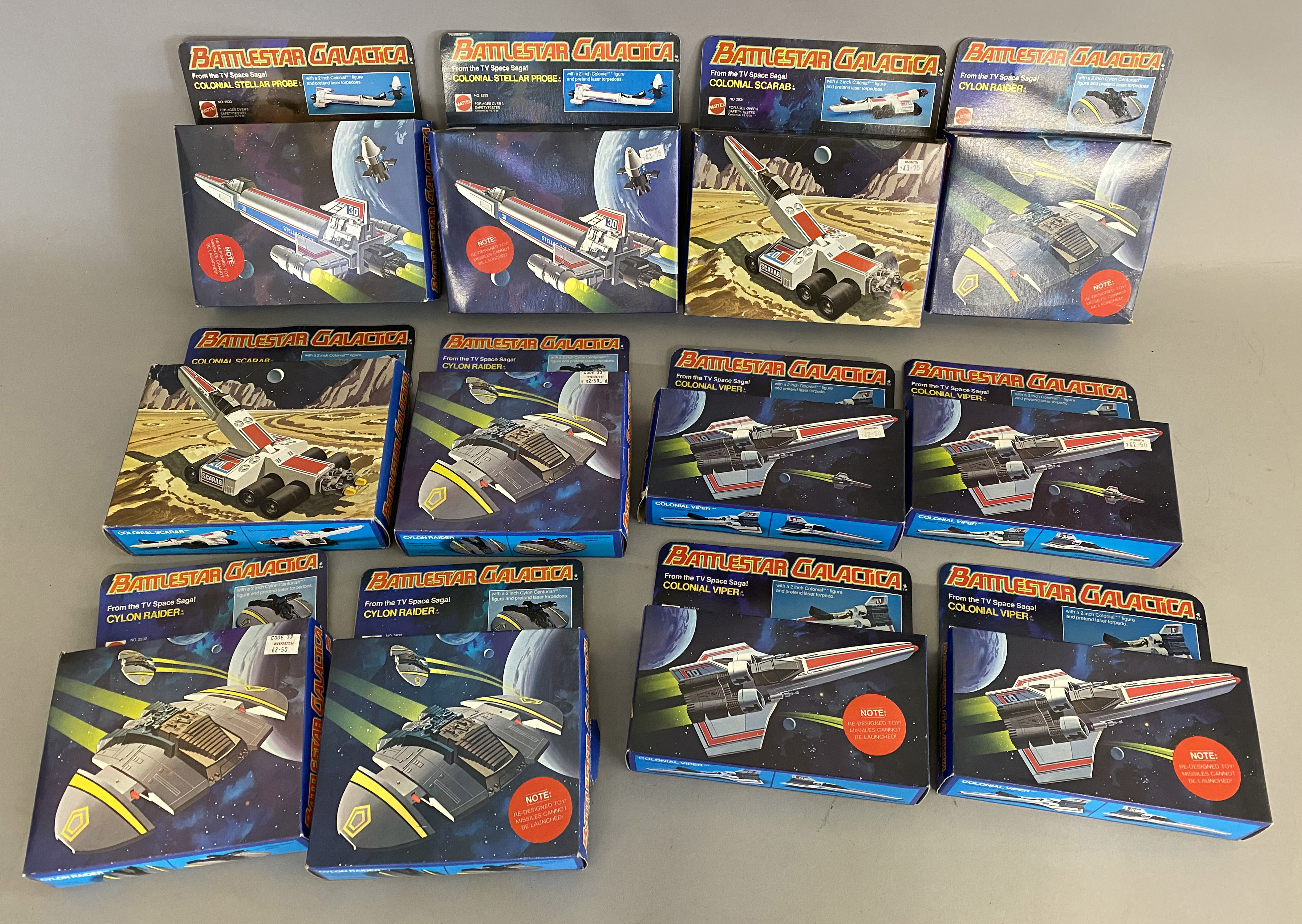 12 boxed Mattel Battlestar Galactica sets: 4x 2532 CYLON RAIDER, 4x 2531 COLONIAL VIPER, 4x 2534 COL