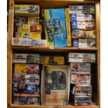 32x Assorted commercial vehicles related model kits including Italieri, Revell and ESCI etc. (