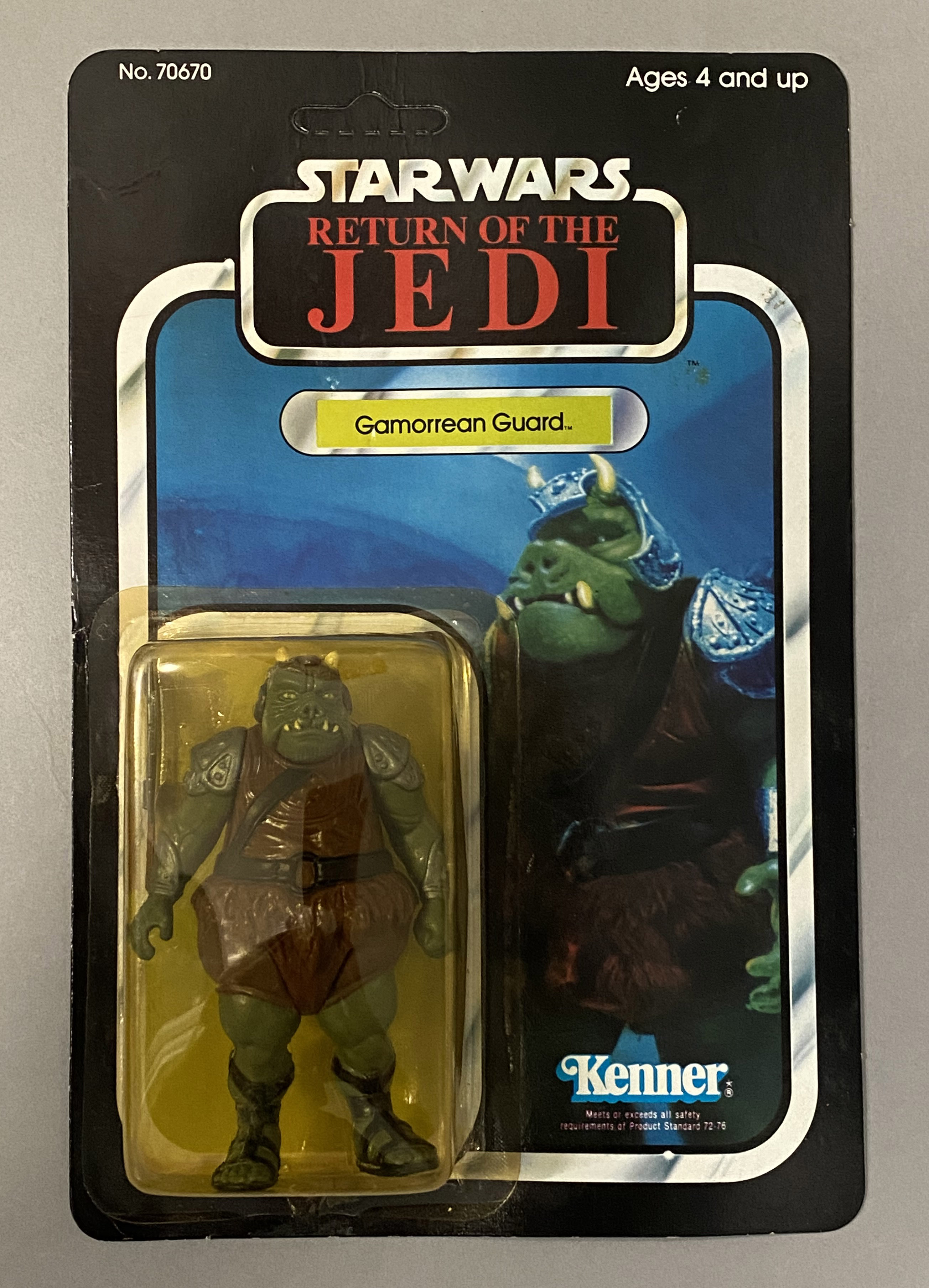 5 vintage Star Wars ROTJ Return Of The Jedi figures on original backing cards: Admiral Ackbar, Power - Image 10 of 11