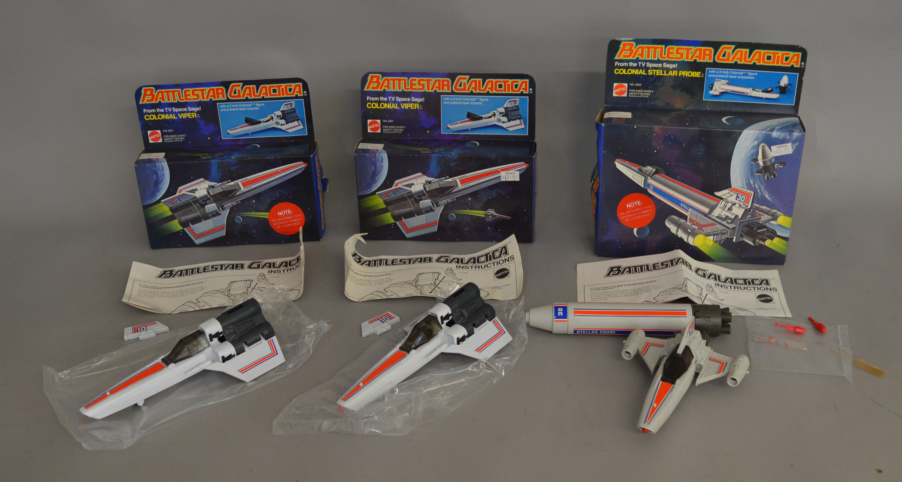 12 boxed Mattel Battlestar Galactica sets: 4x 2532 CYLON RAIDER, 4x 2531 COLONIAL VIPER, 4x 2534 COL - Image 3 of 5