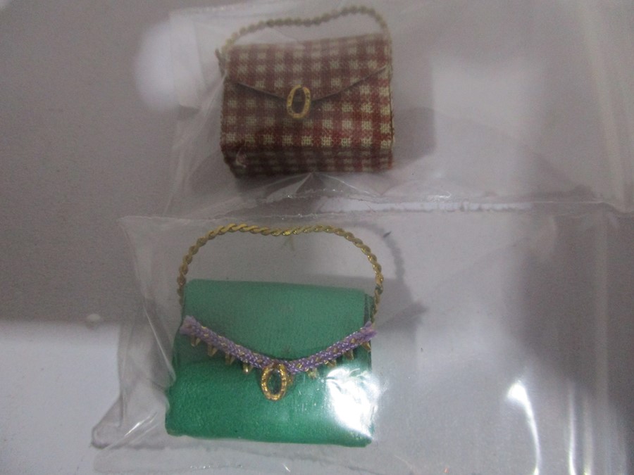 A collection of miniature dolls house ladies handbags - Image 3 of 7