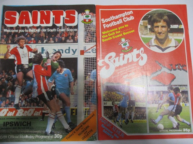 A collection of Southampton F.C football programmes, dating mainly from 1969- 1979 - Image 9 of 10