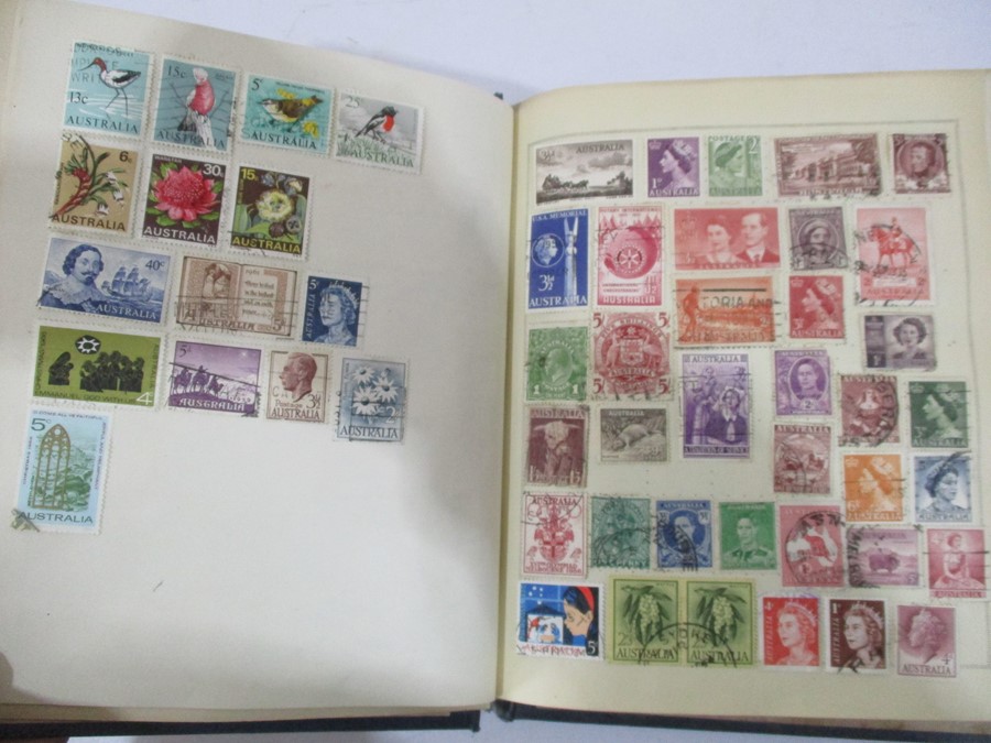 A collection of worldwide stamps along with loose stamps - Image 3 of 94