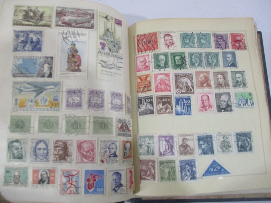 A collection of worldwide stamps along with loose stamps - Image 18 of 94