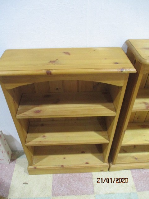 Two pine freestanding bookcases - Image 4 of 6