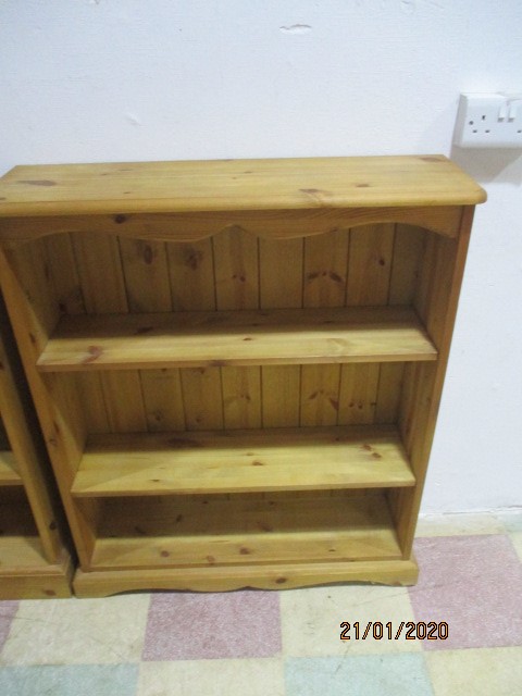 Two pine freestanding bookcases - Image 3 of 6