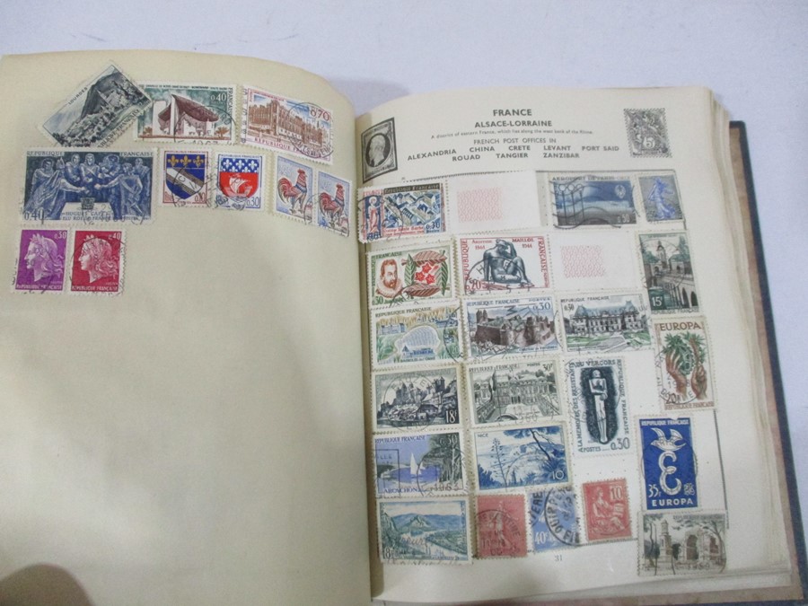 A collection of worldwide stamps along with loose stamps - Image 27 of 94