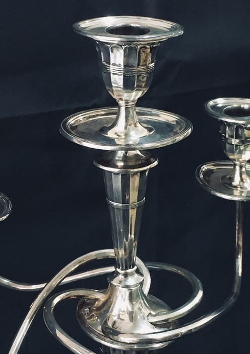 A pair of hallmarked silver 5 branch candelabra by Hawksworth Eyre Ltd, 1901.Inscribed "presented to - Image 3 of 6