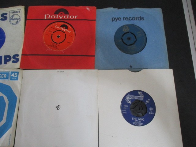 A collection of 7" vinyl singles including The Beatles, Robert Plant, The Jam, Free, Madonna, - Image 29 of 42