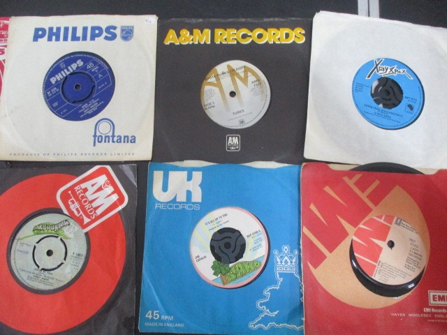 A collection of 7" vinyl singles including The Beatles, Robert Plant, The Jam, Free, Madonna, - Image 40 of 42
