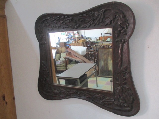 A oak carved mirror - Image 2 of 6