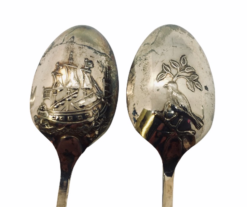 A cased set of hallmarked silver coffee spoons - Image 3 of 5