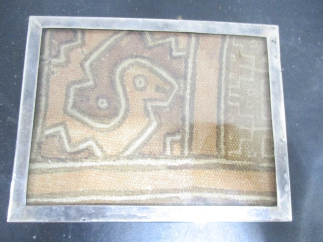 A Peruvian box with 925 silver mounted lid decorated with fabric - Image 3 of 5