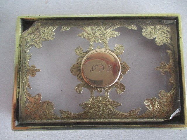 A hallmarked silver cigarette box along with a silver gilt box ( A/F) - Image 6 of 9