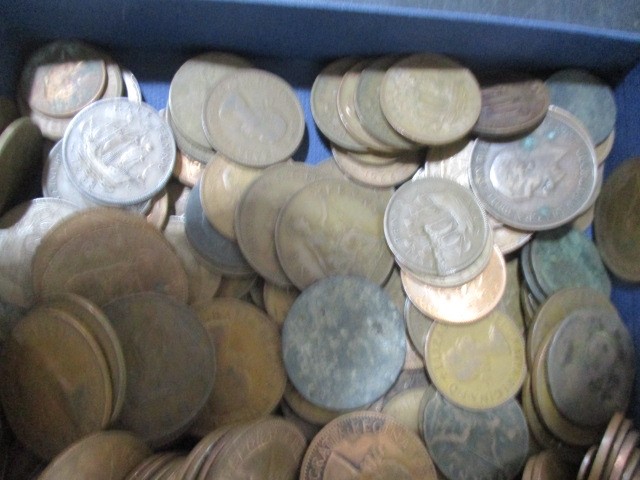 A collection of various coins - Image 3 of 3