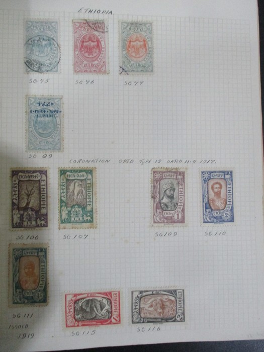 Two albums of stamps from countries including Denmark, Dominican Republic, Ecuador, Estonia, - Image 29 of 48