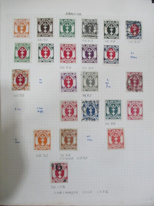 Two albums of stamps from countries including Denmark, Dominican Republic, Ecuador, Estonia, - Image 2 of 48