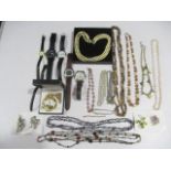 A collection of costume jewellery and watches to include a 925 silver chain ( weight 33.9g)