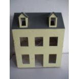 A dolls house, 65cm height