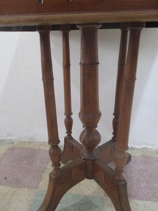 A Victorian centre table - Image 6 of 8