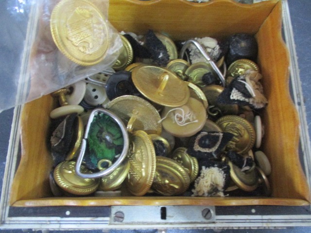 A collection of various items including Christian Dior pot, Islamic box containing Naval buttons - Image 10 of 16
