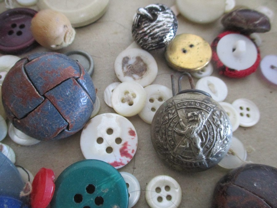 A collection of various buttons in leather collar box along with metal Christmas tree candle - Image 5 of 8